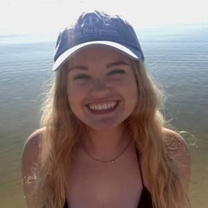 Meet your Posher, Elizabeth