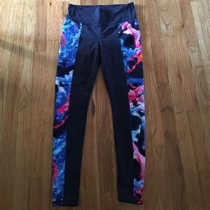 Athleta Chaturanga Leggings Athleta Chaturanga Leggings