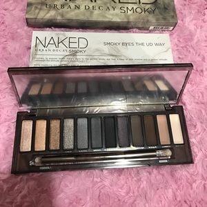 NAKED URBAN DECAY SMOKY NAKED URBAN DECAY SMOKY
