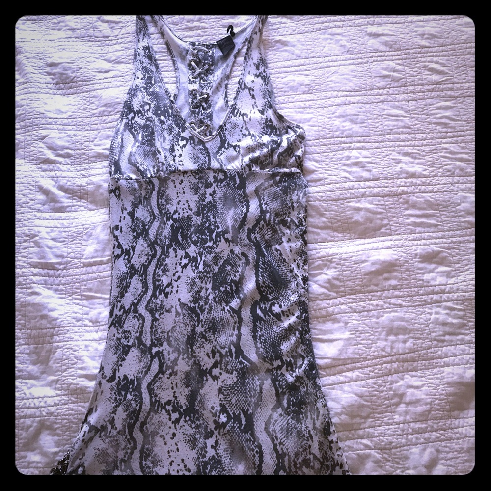Snakeskin pattern Guess racerback tank