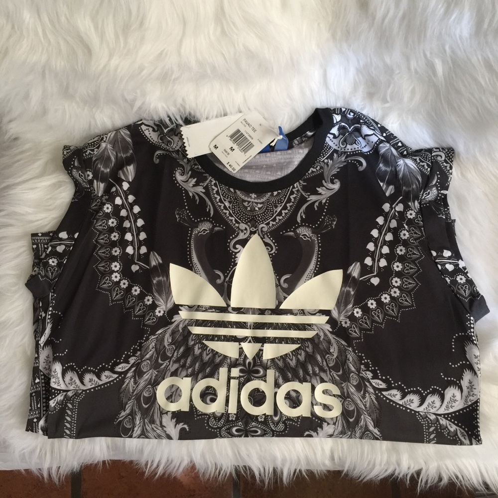 Adidas t shirt