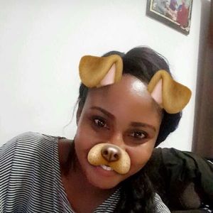 Meet your Posher, Candice