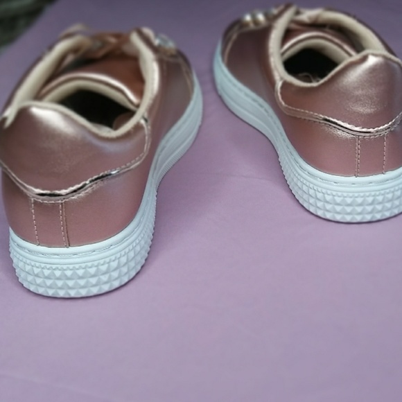 🆕//The Kelsey// Rose Gold lace up Sneaker - Picture 6 of 6