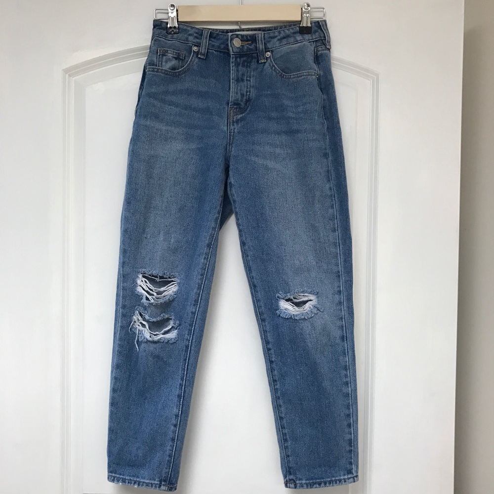 Brandy Melville boyfriend jeans