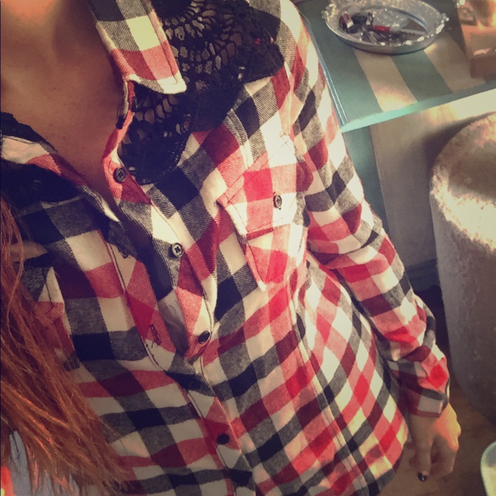 Red plaid lace back long sleeve