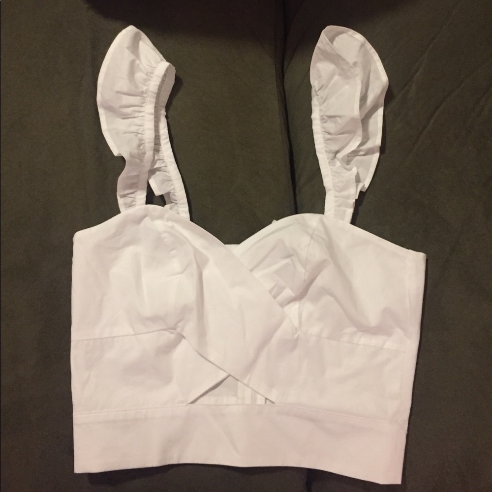 H&M ruffle white crop top