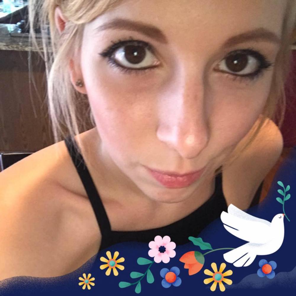 Meet your Posher, Andrea