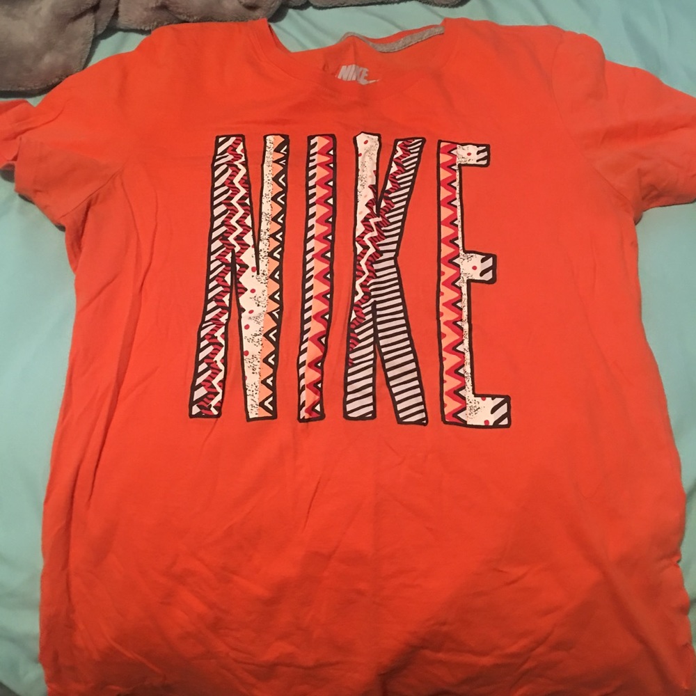 Nike t-shirt