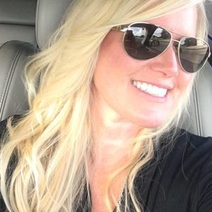 Meet your Posher, Annie