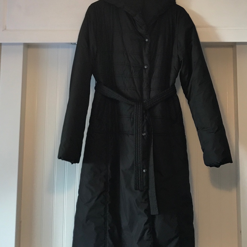 ✨Black Guess Puffer Trench Coat✨