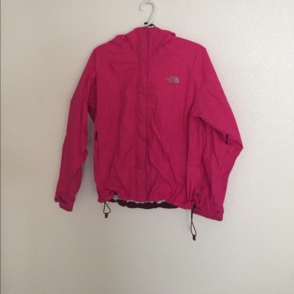 North face wind breaker