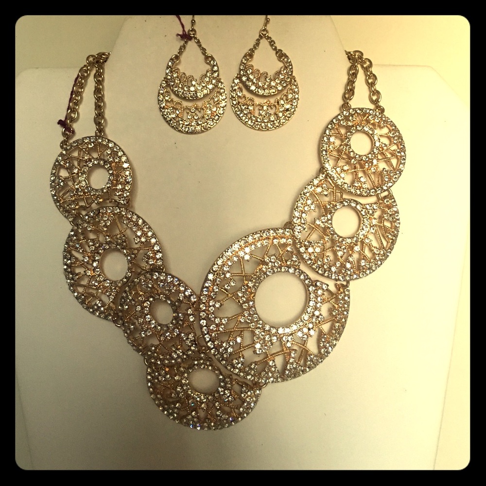 Rhinestone necklace