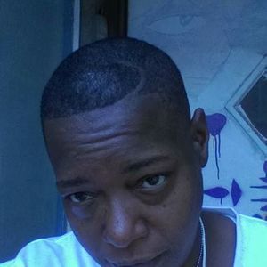 Meet your Posher, Esther