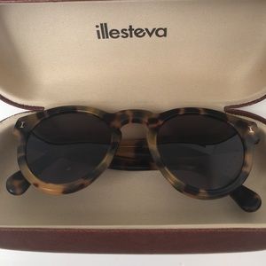Tortious Illesteva Sunglasses