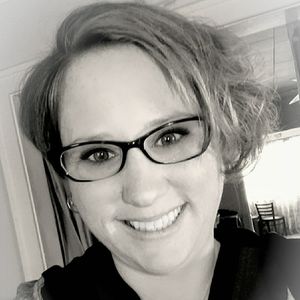 Meet your Posher, Carrie