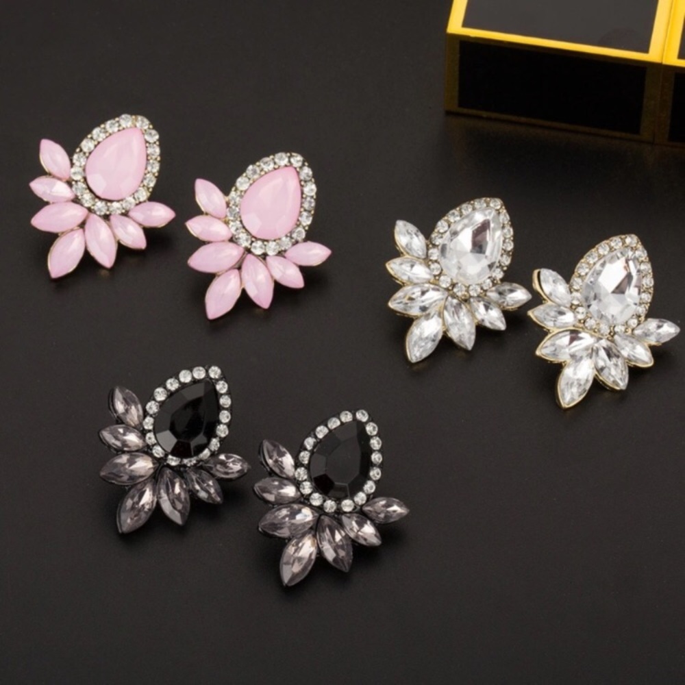 Custom Listing for Trang