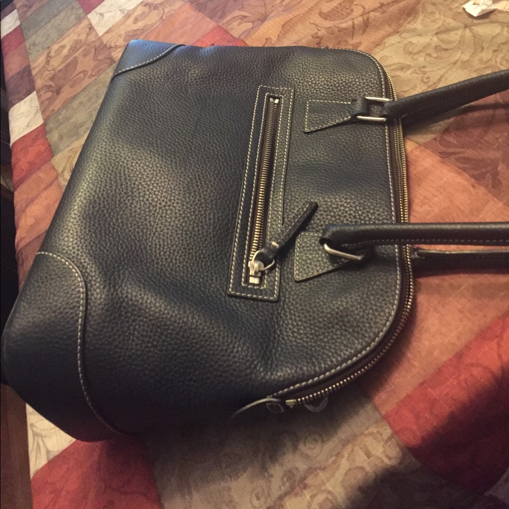 Dooney and bourke purse and wristlet large bag - Picture 3 of 7