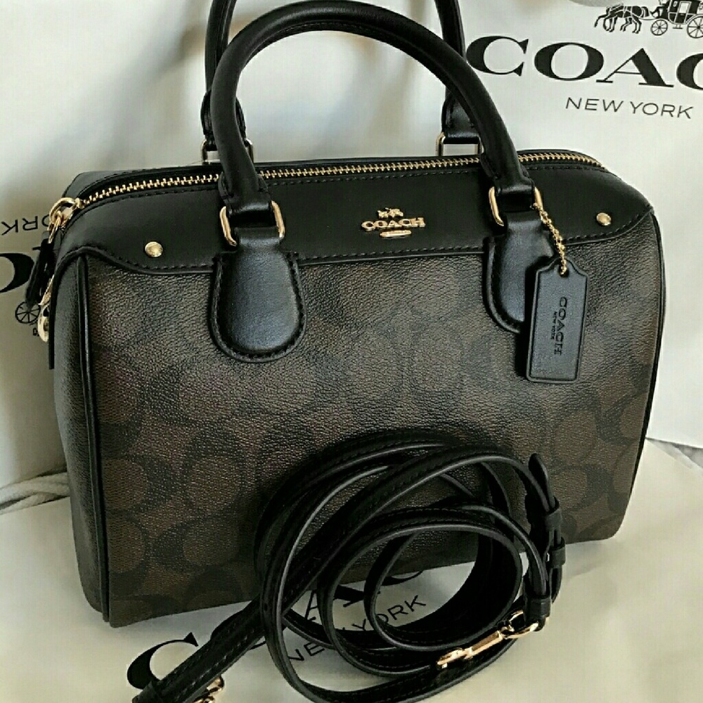 AUTHENTIC Coach GORGEOUS Mini Handbag