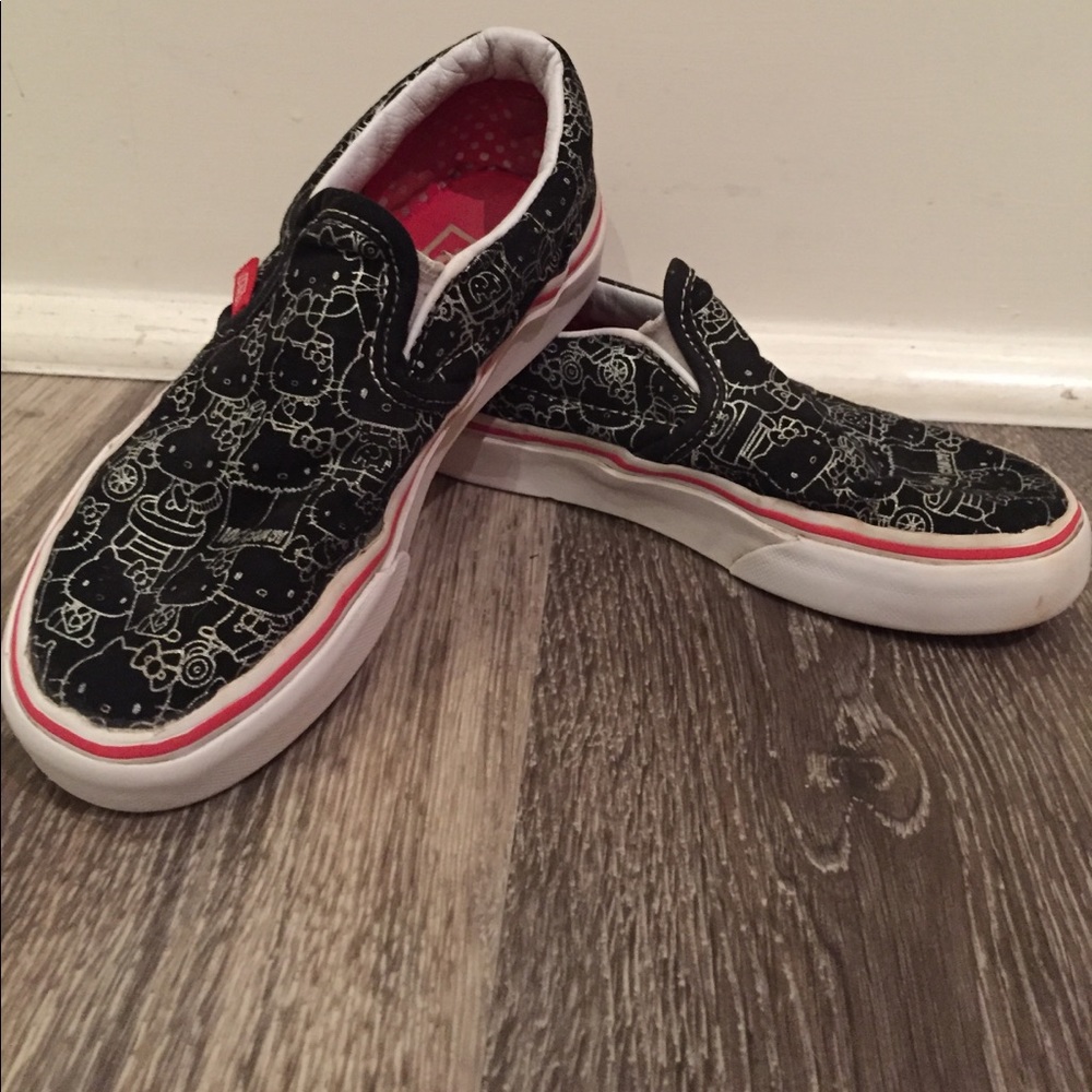 Hello Kitty Slip-on Vans