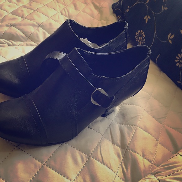 From aerosoles to reef size 10 shoes and sandals - Picture 1 of 1