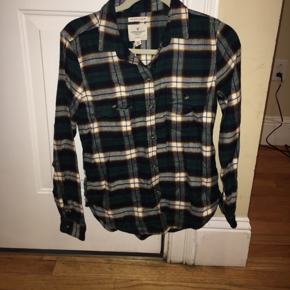 Never Worm Women’s Flannel (S)