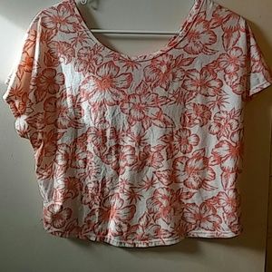 Salmon crop top