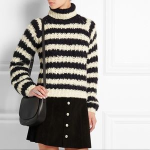 Meet your Posher, Viola