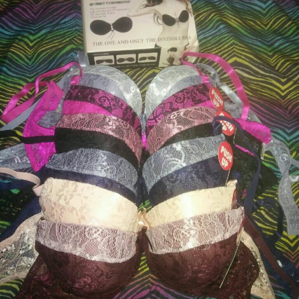 36b push up bras (6pcs) plus stick on bra