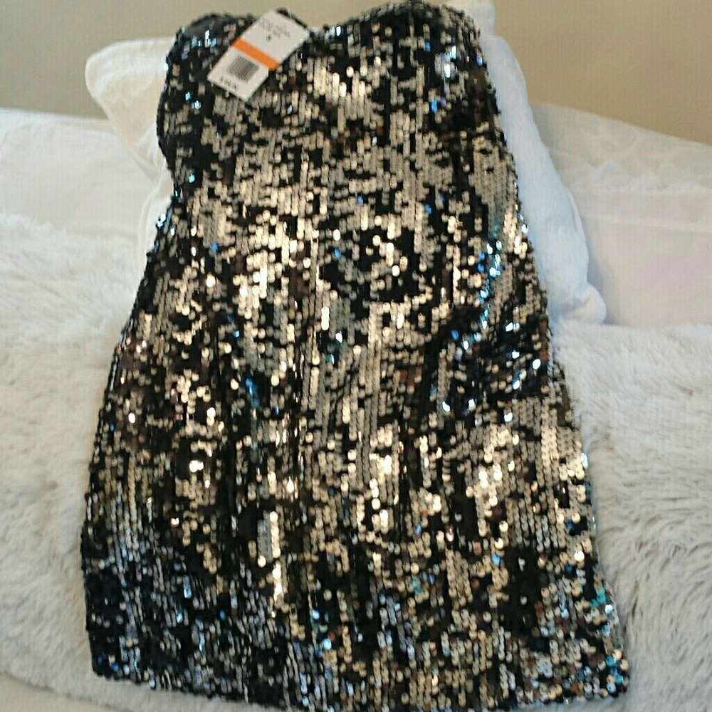 Black and Silver Sequin Strapless Dress NWT