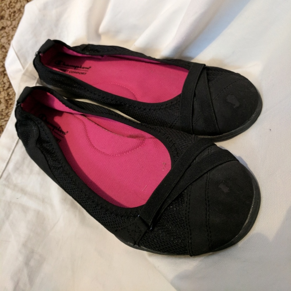 Black Ballet Flats