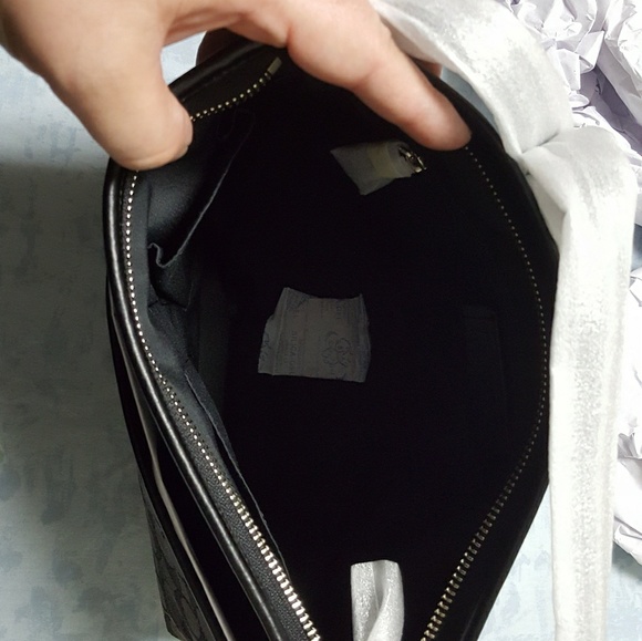 NWT Coach signature file bag crossbody in gray - Picture 5 of 6