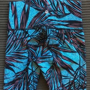 Lululemon high times luxtreme size 4