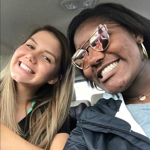 Meet your Posher, Audrey