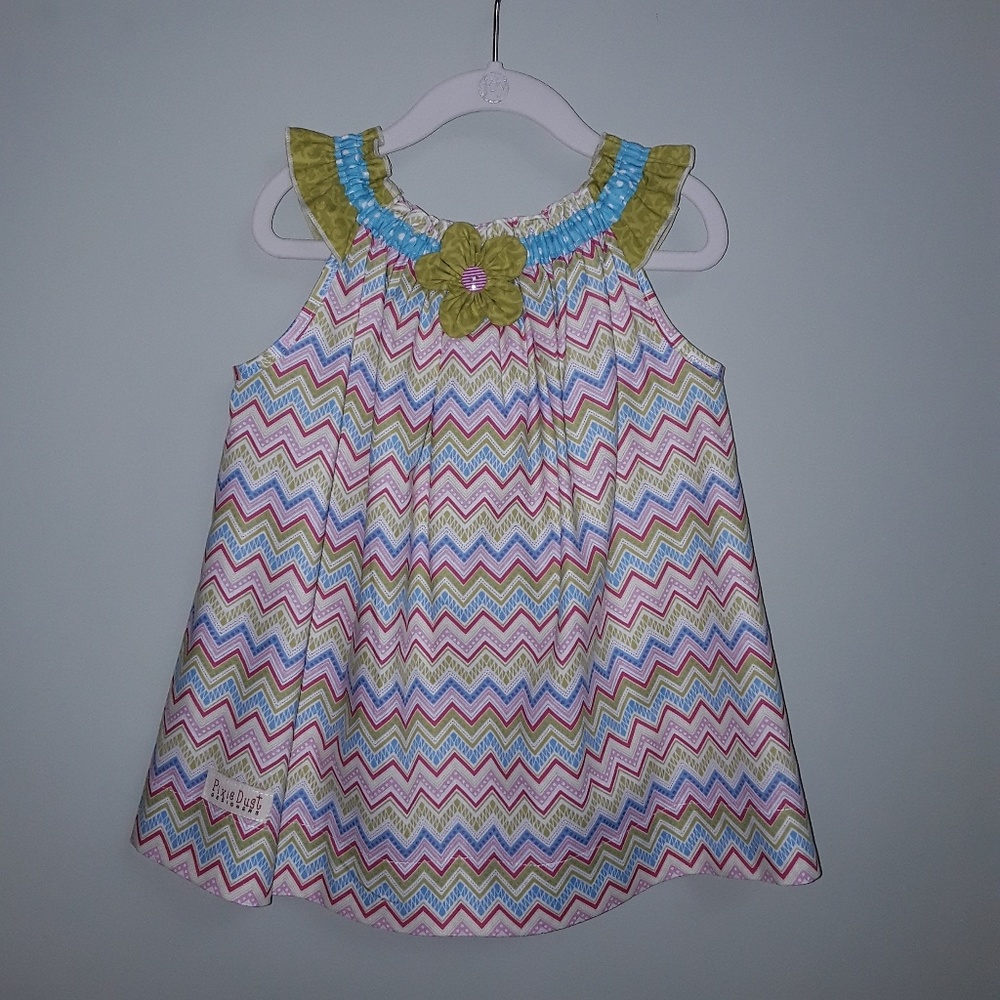 NWOT Life is a flutter summer dress sizes 6 - Picture 2 of 4
