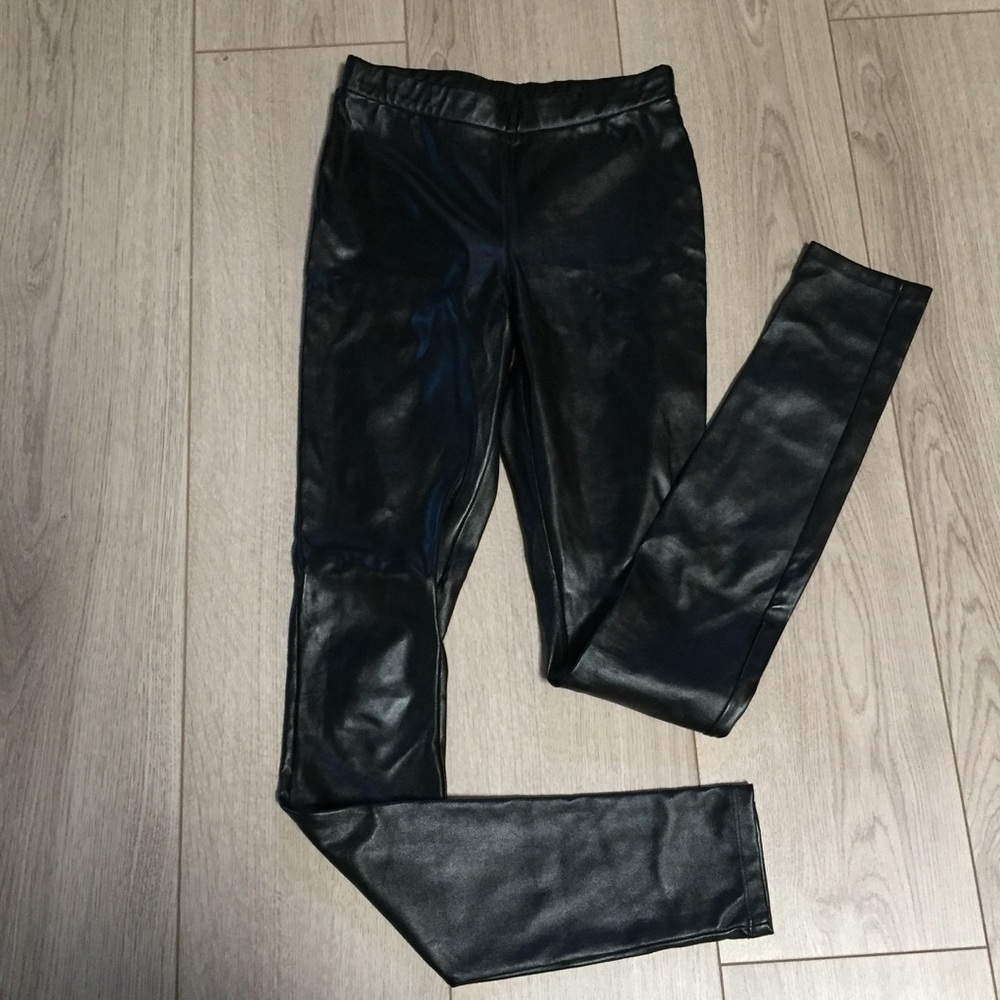 Pull and Bear Faux leather leggings