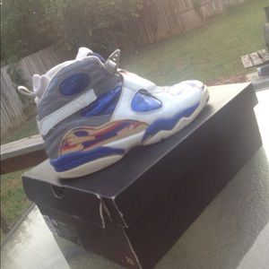 Retro Jordan Og 8s(2003)