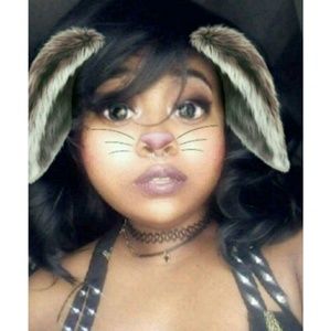 Meet your Posher, Kendra