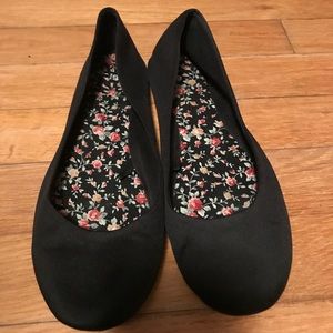 Black flats. Sateen finish. Worn once.