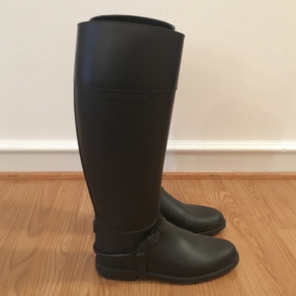 ‼️Sold‼️ Givenchy Matte Riding Rain Boots - Picture 3 of 8