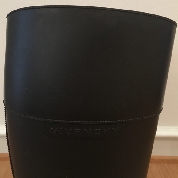 ‼️Sold‼️ Givenchy Matte Riding Rain Boots - Picture 8 of 8