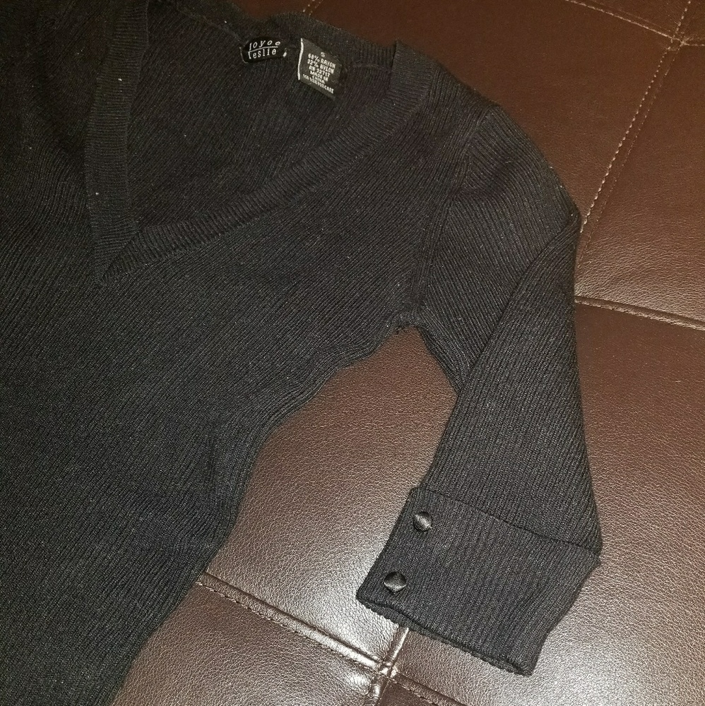🚫SOLD. 3 for $15 SALE...Black 3/4 sleeve top - Picture 5 of 6