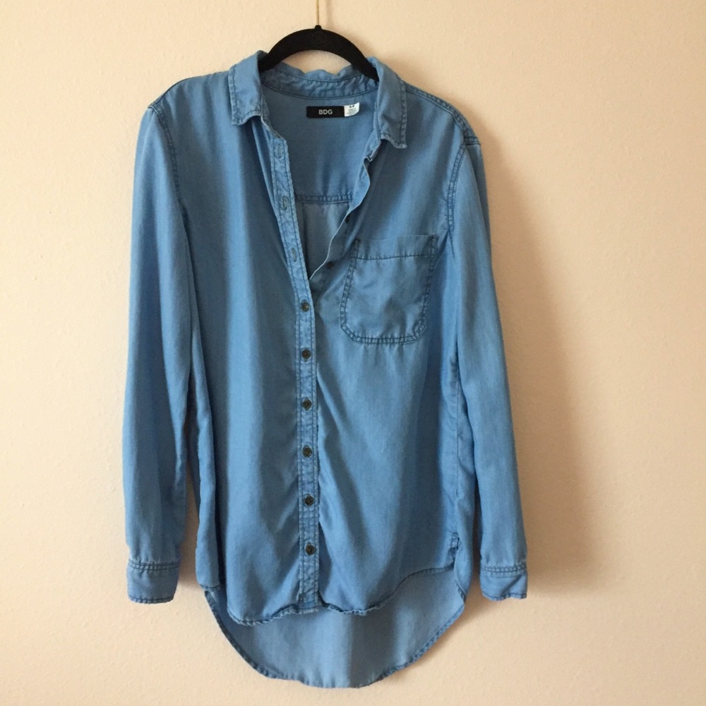 BDG Ollie Chambray Shirt **WORN ONCE**