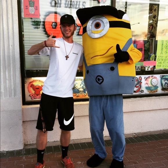 Meet your Posher, Matt - Picture 1 of 1