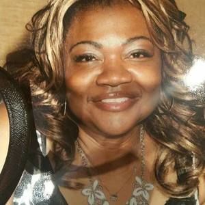 Meet your Posher, Carrie