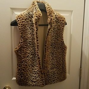 Faux Fur Leopard Vest