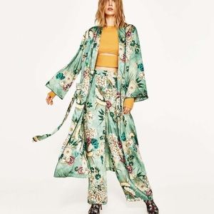 Zara Floral Pants Zara Floral Pants