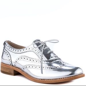 Silver Oxford Style Shoes