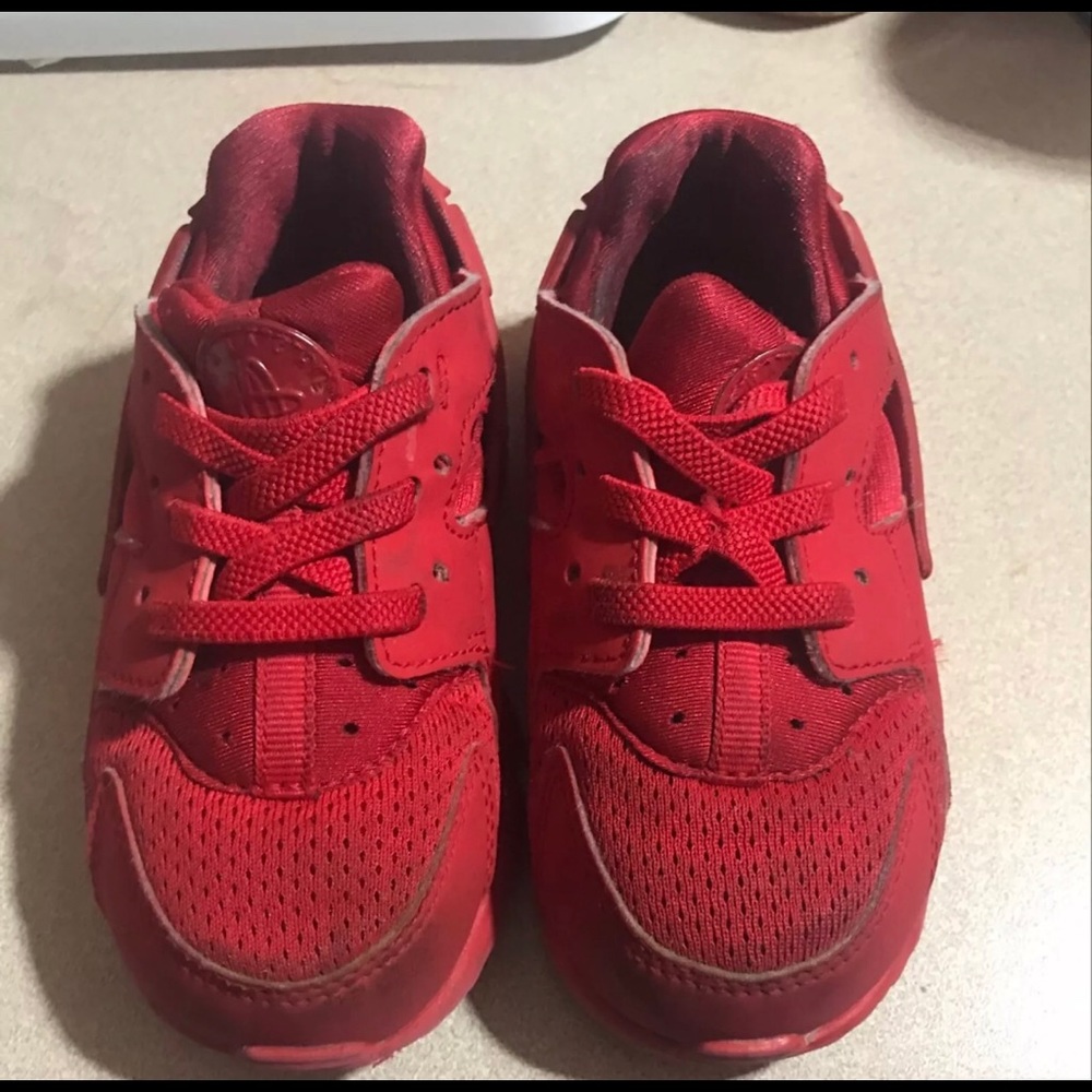 Toddler huaraches size 7c