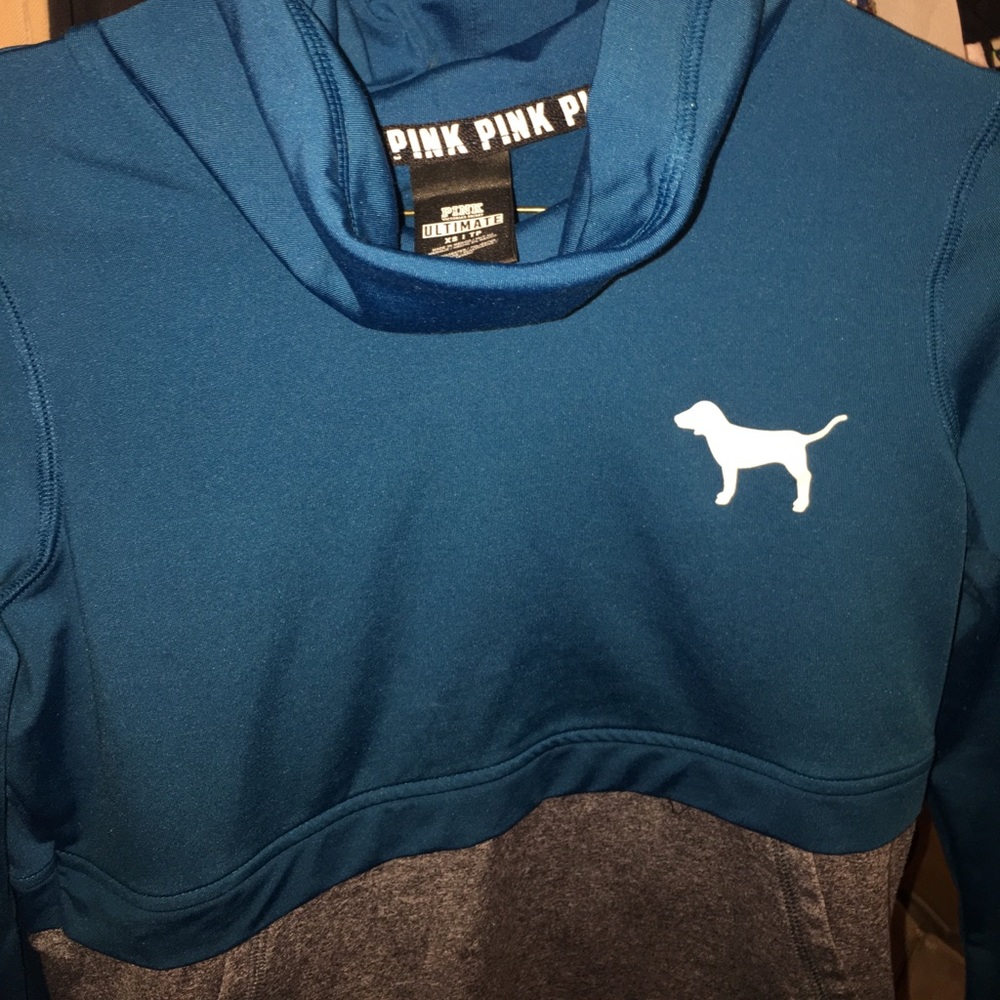 Victoria's Secret pull over