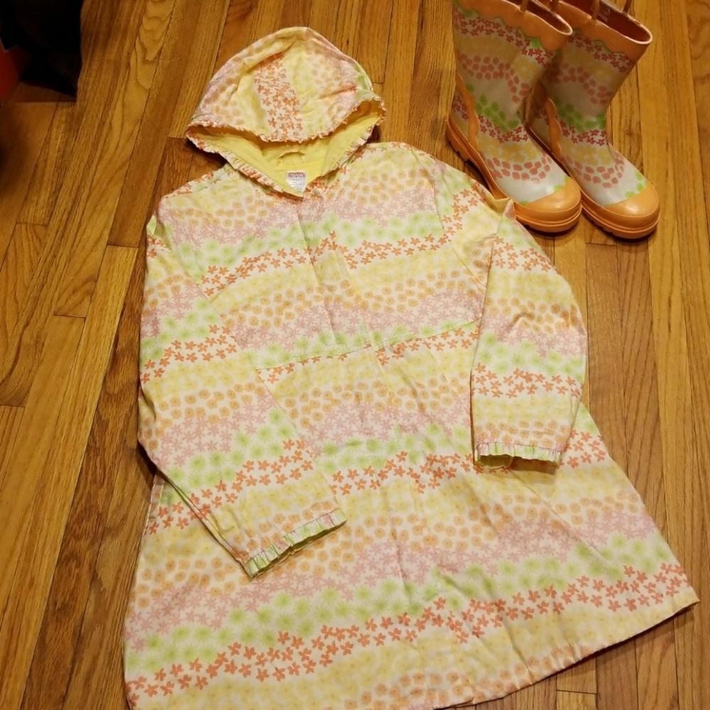 Gymboree Freshly Picked Raincoat & Matching Boots